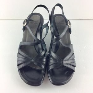 Dansko Women’s Strap Sandals